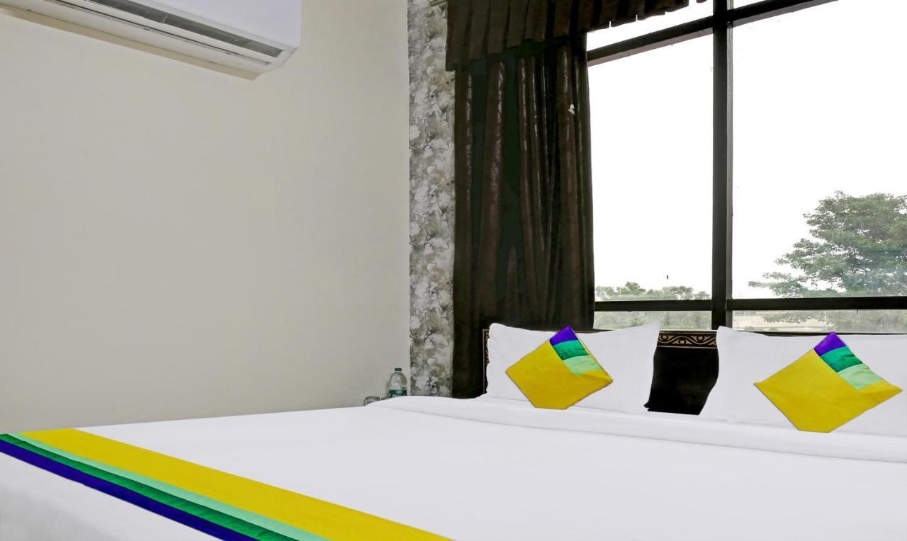 Itsy By Treebo - Ashoka Grand Hotel Varanasi Luaran gambar